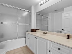 2808 Amalei Drive 202, Palm Beach Gardens FL 33410