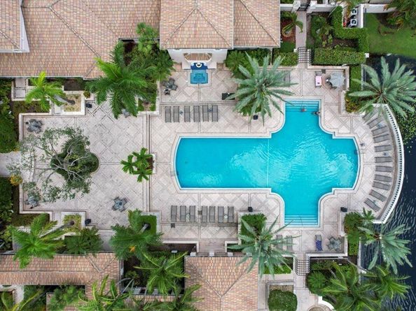 2808 Amalei Drive 202, Palm Beach Gardens FL 33410