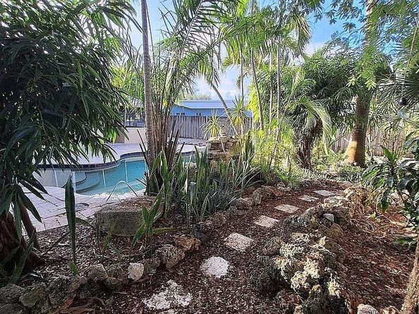 1497 SW 29th Ter, Fort Lauderdale FL 33312