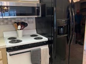 5681 SW 2nd Court SW 204, Margate FL 33068