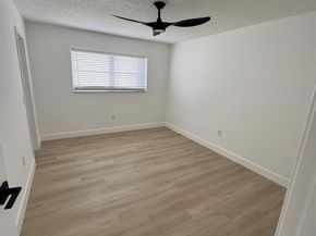 8971 NW 8th St, Pembroke Pines FL 33024