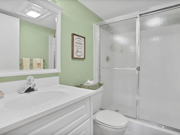 9810 Pineapple Tree Drive 111, Boynton Beach FL 33436