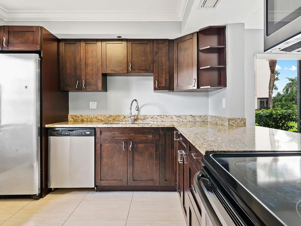 3000 Presidential Way 101, West Palm Beach FL 33401