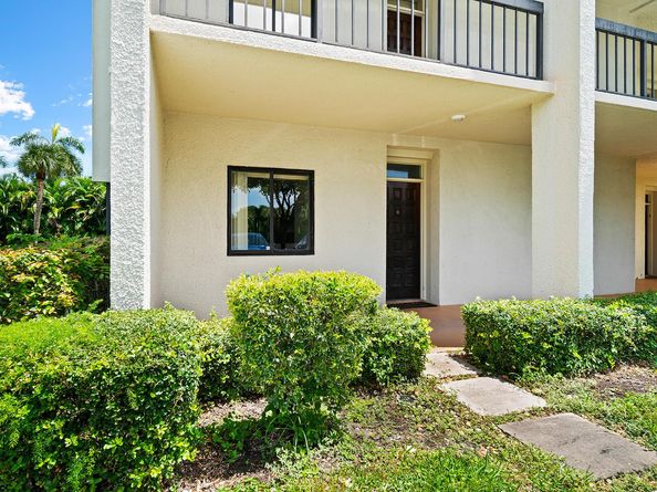 3000 Presidential Way 101, West Palm Beach FL 33401