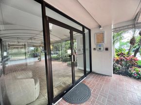 2850 N Palm Aire Drive 207, Pompano Beach FL 33069