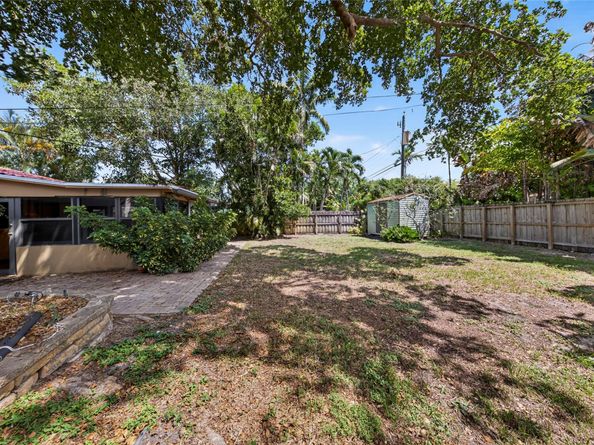 1708 NE 16th Ave, Fort Lauderdale FL 33305