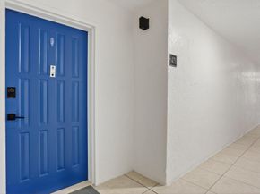 330 SE 20 Ave 421, Deerfield Beach FL 33441