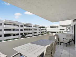 330 SE 20 Ave 421, Deerfield Beach FL 33441
