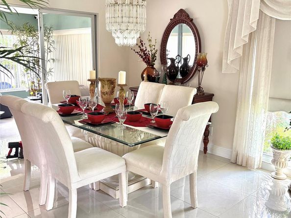 6317 Brookwood Blvd, Tamarac FL 33321