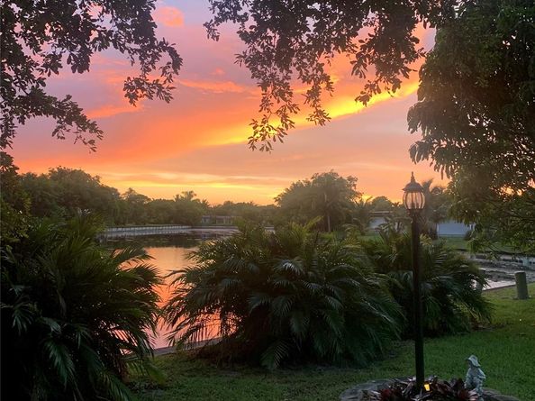 6317 Brookwood Blvd, Tamarac FL 33321