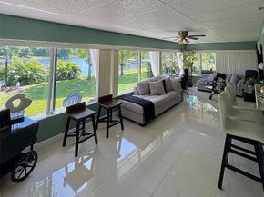 6317 Brookwood Blvd, Tamarac FL 33321