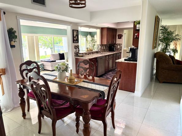 6317 Brookwood Blvd, Tamarac FL 33321