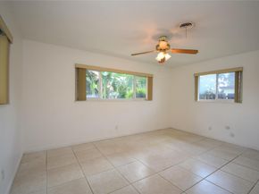 820 Alamanda Ct, Plantation FL 33317