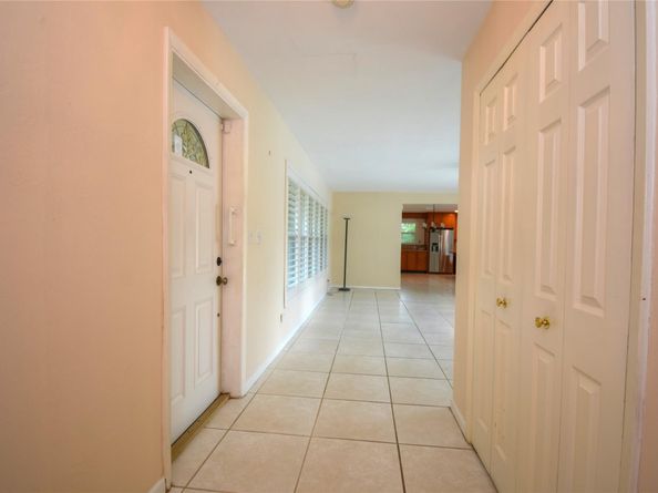 820 Alamanda Ct, Plantation FL 33317
