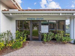 103 Harbour Pointe Way, Greenacres FL 33413