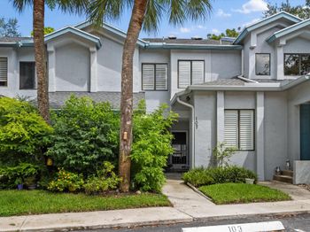 103 Harbour Pointe Way