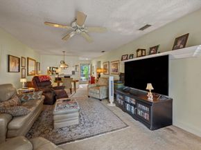 103 Harbour Pointe Way, Greenacres FL 33413