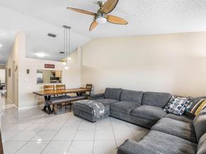 7614 NW 99th Avenue, Tamarac FL 33321