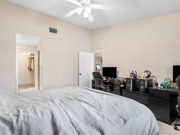 7614 NW 99th Avenue, Tamarac FL 33321