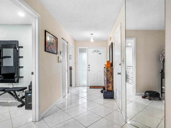 7614 NW 99th Avenue, Tamarac FL 33321