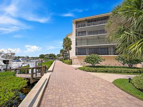 16910 Bay Street E204, Jupiter FL 33477