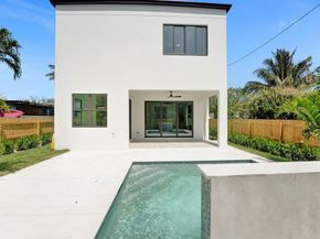 130 E Hart Street, Lantana FL 33462