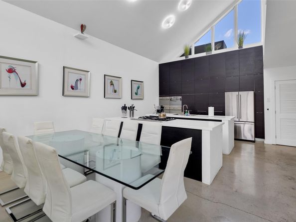 303 SW 9th St, Fort Lauderdale FL 33315