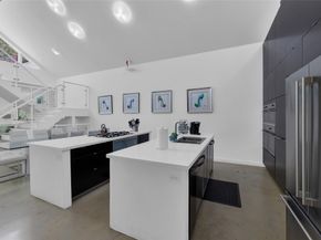 303 SW 9th St, Fort Lauderdale FL 33315