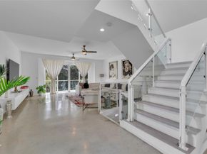 303 SW 9th St, Fort Lauderdale FL 33315