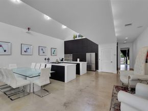 303 SW 9th St, Fort Lauderdale FL 33315