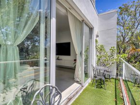 303 SW 9th St, Fort Lauderdale FL 33315