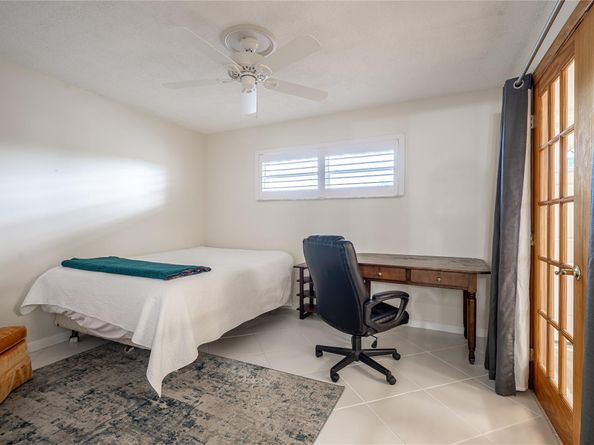9411 N Hollybrook Lake Dr 309, Pembroke Pines FL 33025