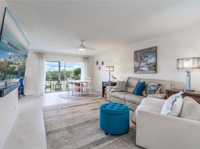 9411 N Hollybrook Lake Dr 310, Pembroke Pines FL 33025