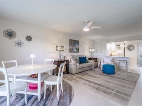 9411 N Hollybrook Lake Dr 310, Pembroke Pines FL 33025