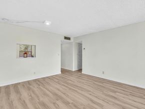 6351 N University Dr 324, Tamarac FL 33321
