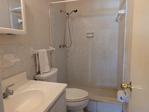 400 S Cypress Rd 423, Pompano Beach FL 33060