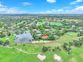 2800 Palmer Dr, Hollywood FL 33021