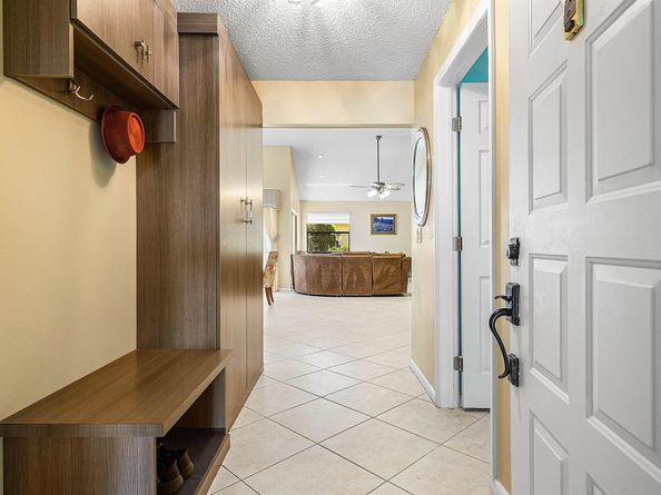 6104 Belleza Lane, Boca Raton FL 33433