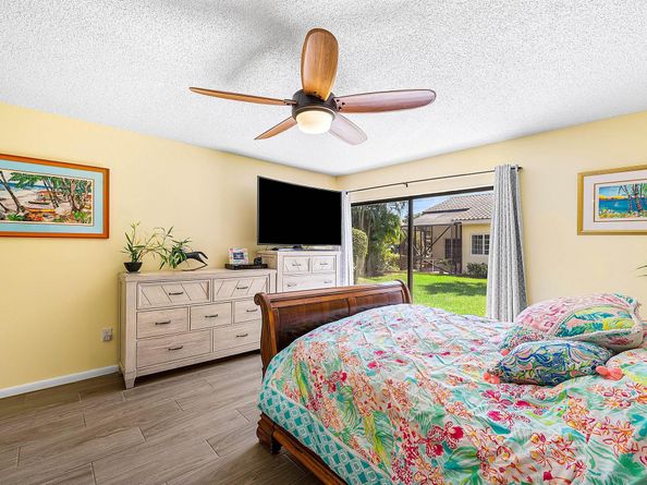 6104 Belleza Lane, Boca Raton FL 33433