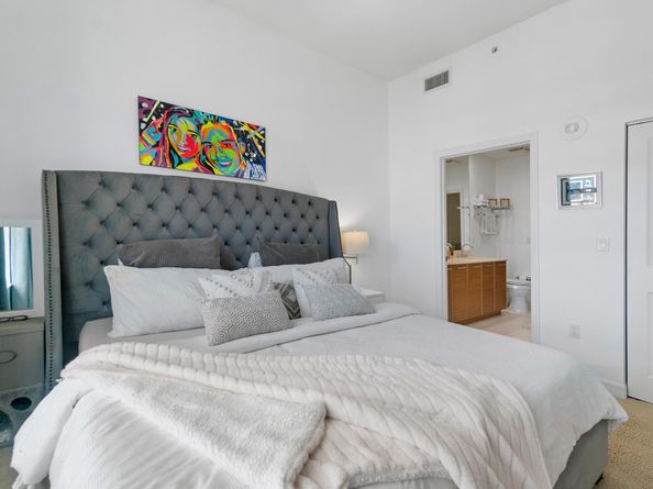 480 Hibiscus Street 1003, West Palm Beach FL 33401