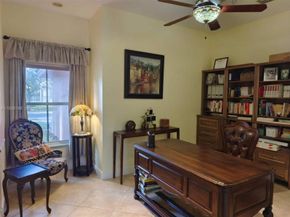 1035 Waterside Circle, Weston FL 33327