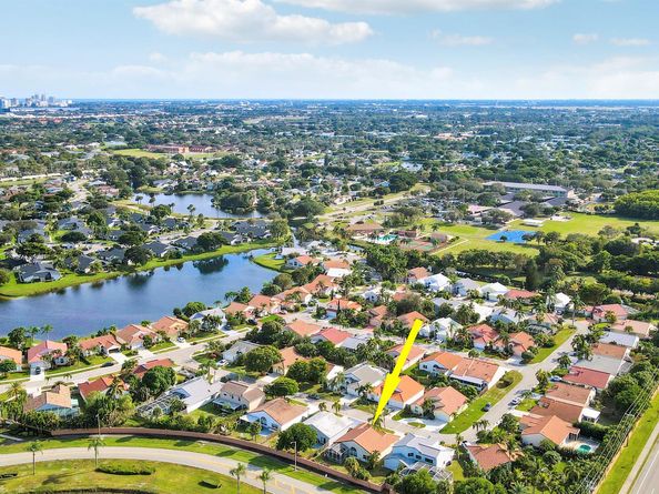 4969 Broadstone Circle, West Palm Beach FL 33417