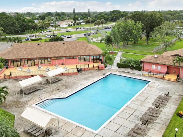 4969 Broadstone Circle, West Palm Beach FL 33417