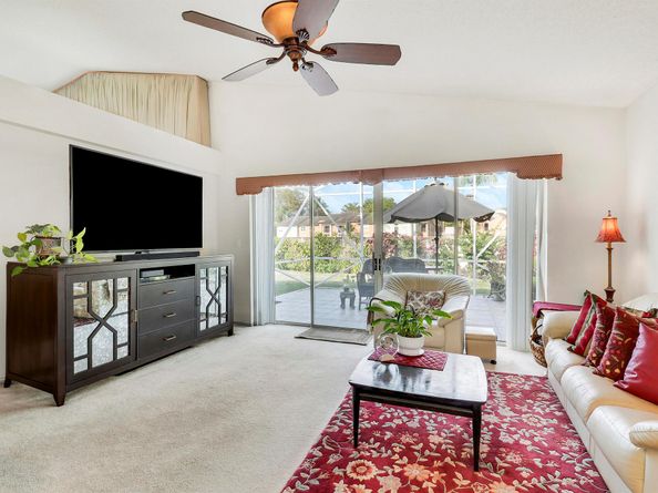 4969 Broadstone Circle, West Palm Beach FL 33417