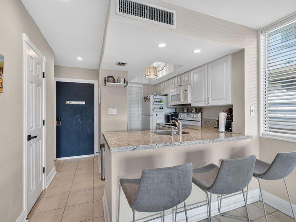 1531 SE 15th 6, Fort Lauderdale FL 33316