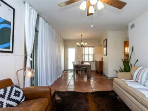 726 NE 92nd Street 6L, Miami Shores FL 33138