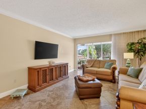 23345 Carolwood Lane 205, Boca Raton FL 33428