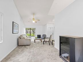 425 Shadow Wood Ln, Coral Springs FL 33071