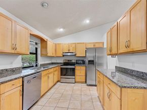 425 Shadow Wood Ln, Coral Springs FL 33071