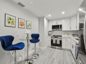 1084 NW 83rd Ave B63, Fort Lauderdale FL 33322